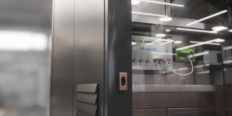 Schaltschrank mit REA JET HR pro OEM